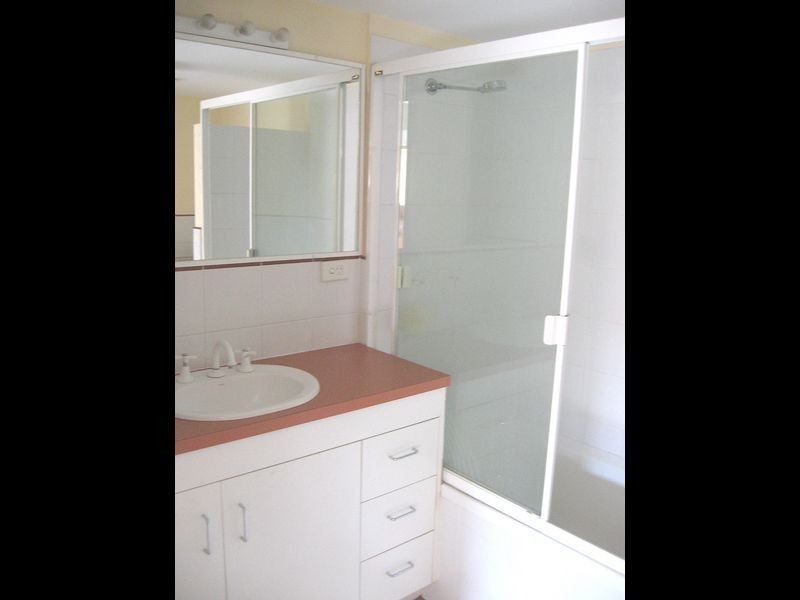 6/31 Glen Road, Toowong QLD 4066