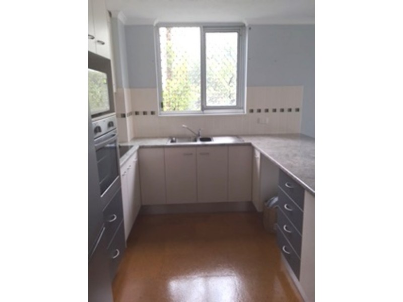 1/122 Macquarie Street, St Lucia QLD 4067