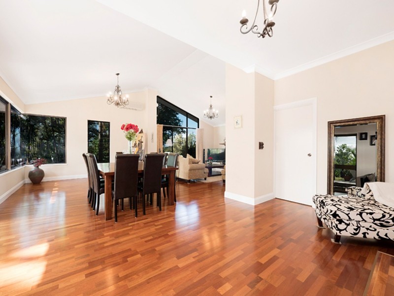 154 Mount Crosby Road, Anstead QLD 4070