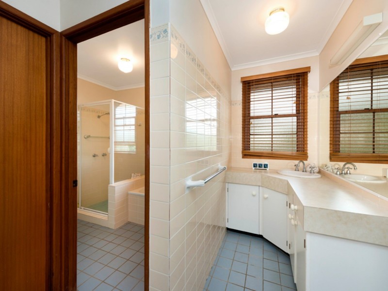 21 Banyan Street, Bellbowrie QLD 4070