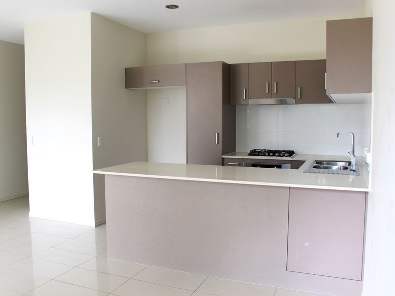 4/118 Carmody Road, St Lucia QLD 4067