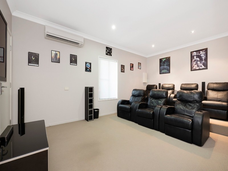134 Gibson Crescent, Bellbowrie QLD 4070