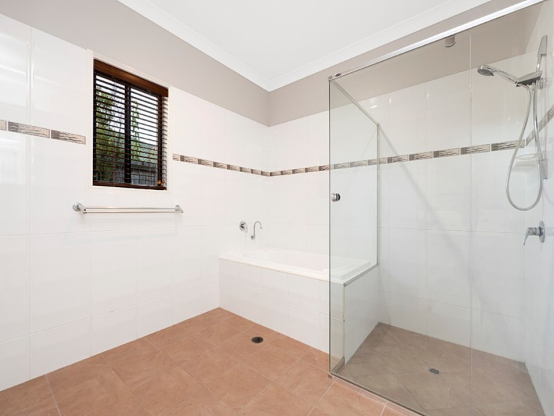 134 Gibson Crescent, Bellbowrie QLD 4070