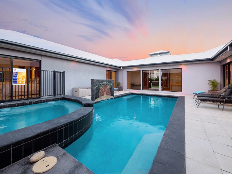 134 Gibson Crescent, Bellbowrie QLD 4070