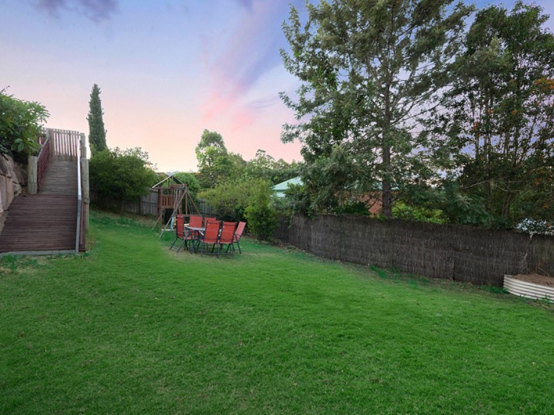 134 Gibson Crescent, Bellbowrie QLD 4070