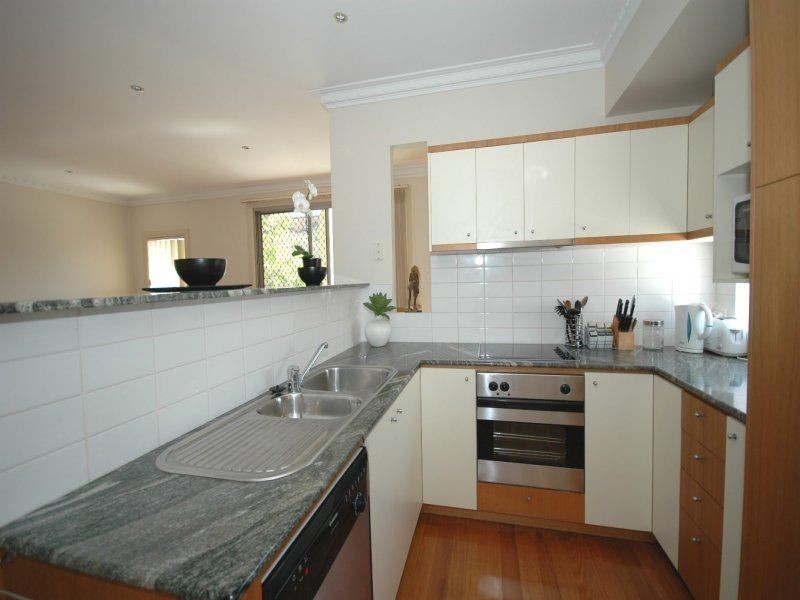 3/90 Sherwood Road, Toowong QLD 4066
