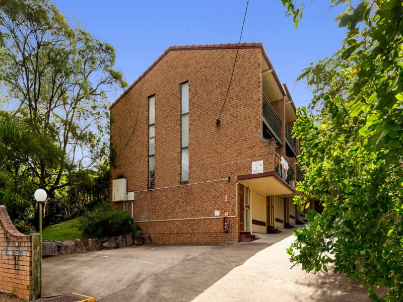 2/11 Lucinda Street, Taringa QLD 4068