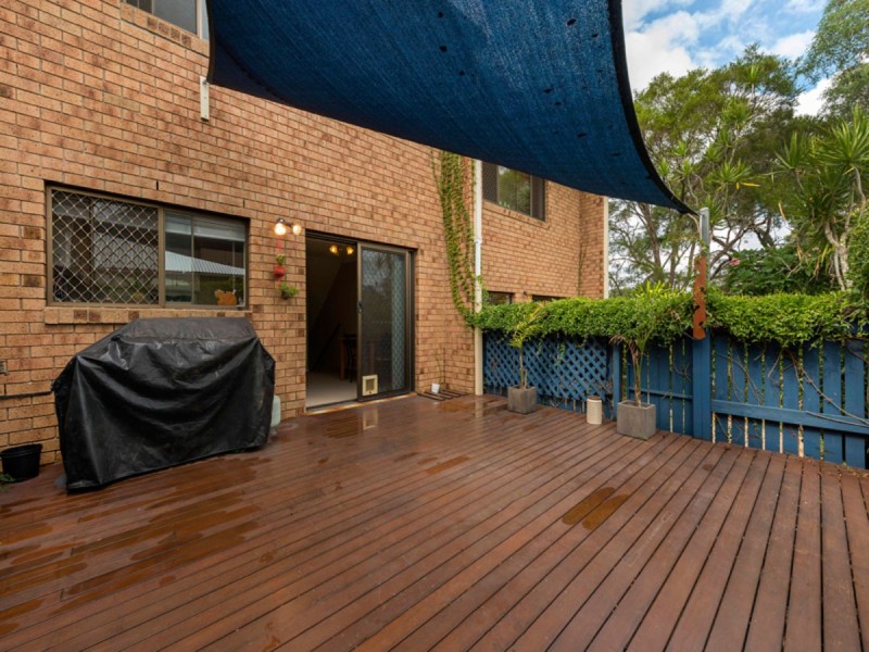 2/11 Lucinda Street, Taringa QLD 4068