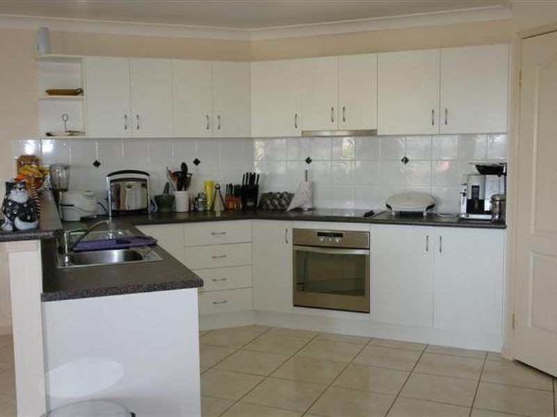 12 Sandlewood Close, Moggill QLD 4070