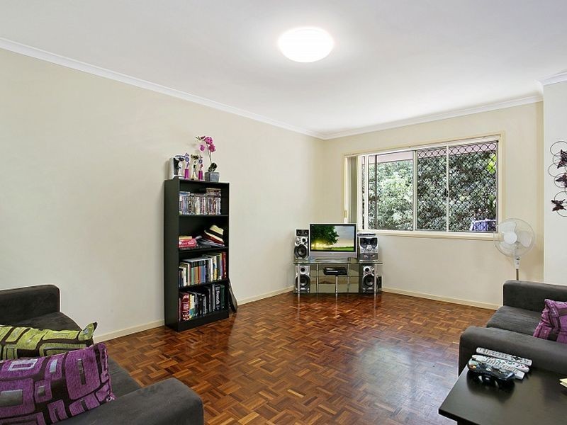 2/36 Soudan Street, Toowong QLD 4066