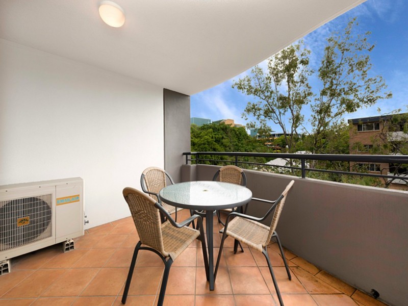 110/5-11 Chasely Street, Auchenflower QLD 4066