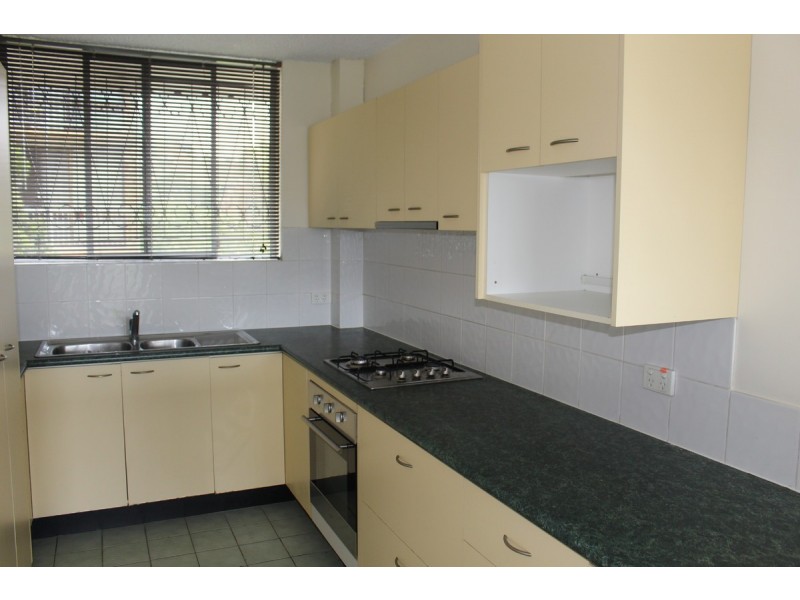 6/29 Grove Street, Toowong QLD 4066