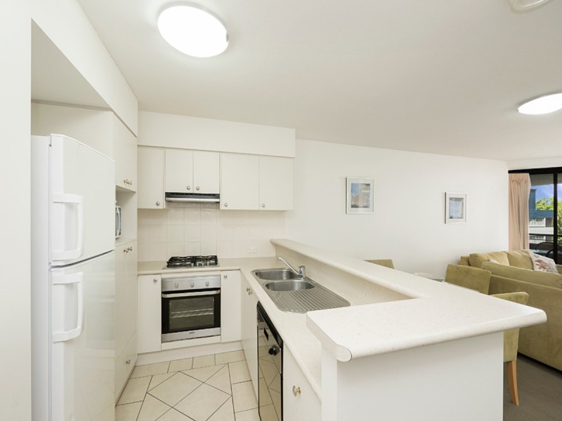 13/5-11 Chasely Street, Auchenflower QLD 4066