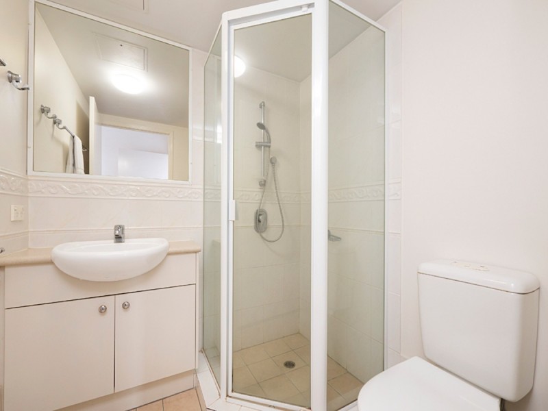 13/5-11 Chasely Street, Auchenflower QLD 4066