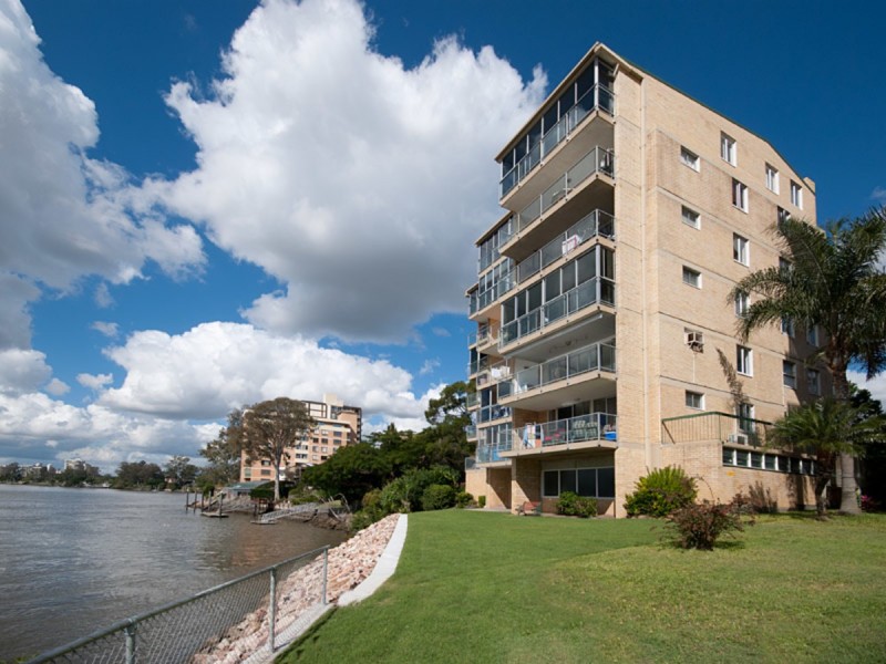 6/8 Sandford Street, St Lucia QLD 4067