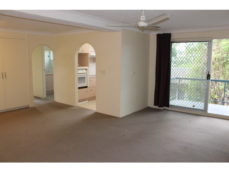 4/117 Clarence Road, Indooroopilly QLD 4068