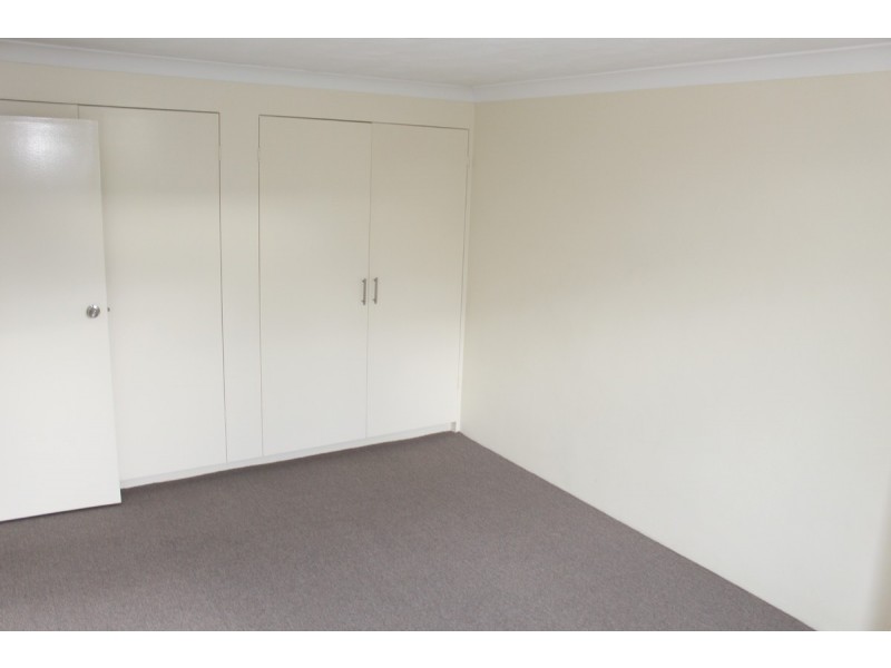 4/117 Clarence Road, Indooroopilly QLD 4068