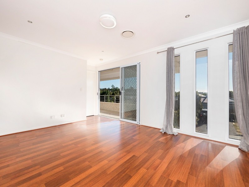 3 Bunya Street, Moggill QLD 4070