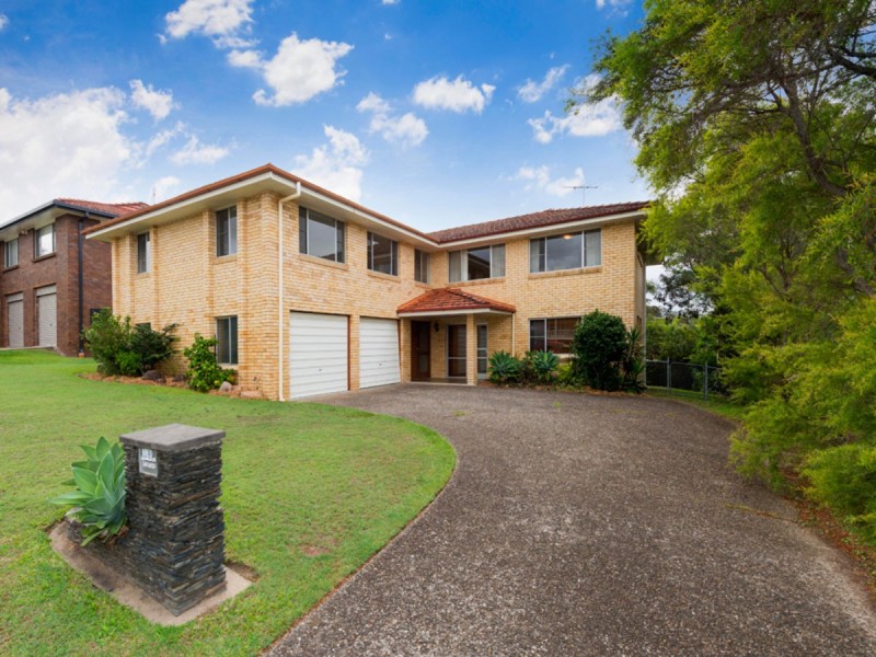 13 Raglass Street, Everton Park QLD 4053