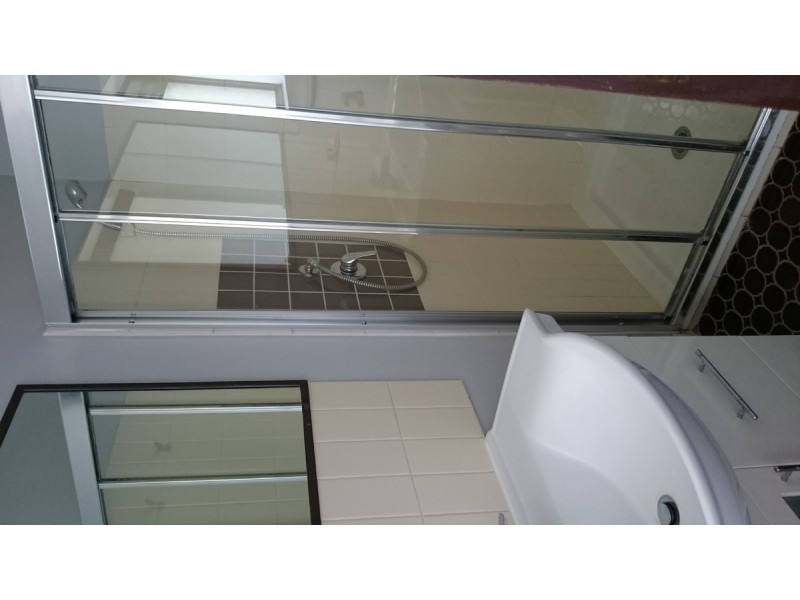 8/5 Grosvenor Road, Indooroopilly QLD 4068