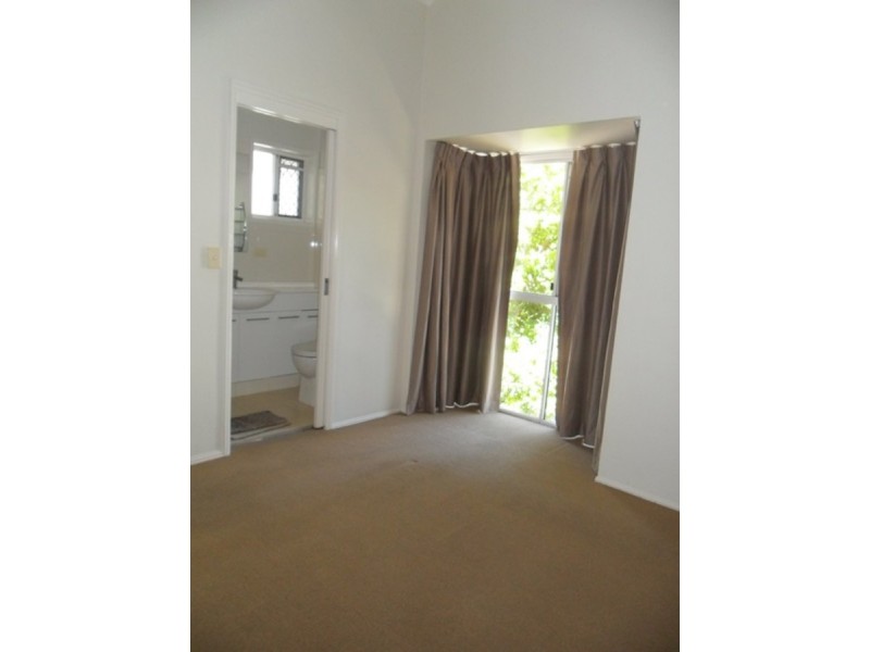 11/77 Sherwood Road, Toowong QLD 4066