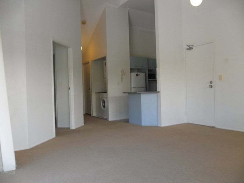 11/77 Sherwood Road, Toowong QLD 4066