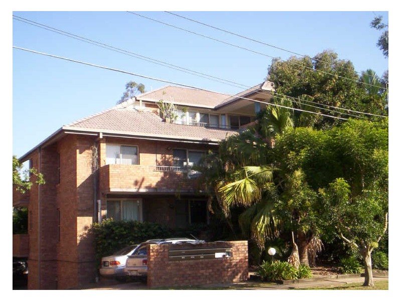 5/8 Carr Street, St Lucia QLD 4067