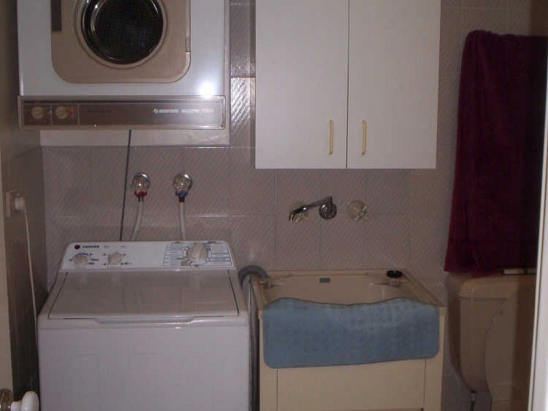 5/8 Carr Street, St Lucia QLD 4067