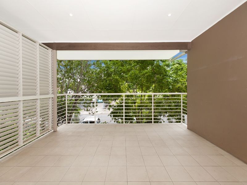 1/163 Central Avenue, Indooroopilly QLD 4068