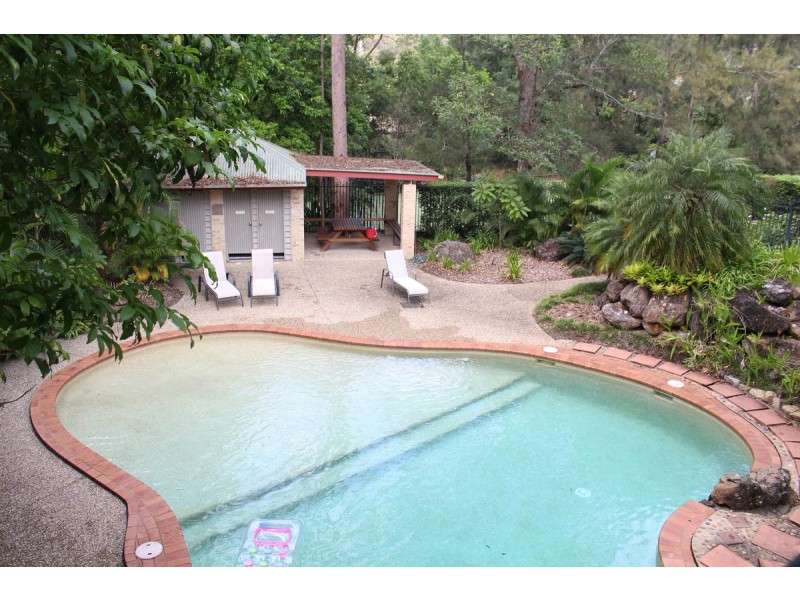 11/360 Simpsons Road, Bardon QLD 4065