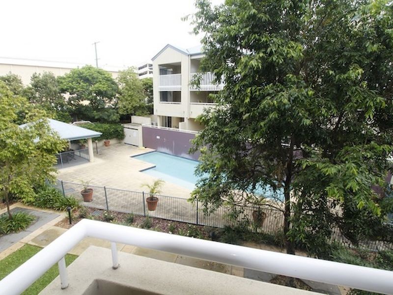 12/34-38 Vincent Street, Indooroopilly QLD 4068