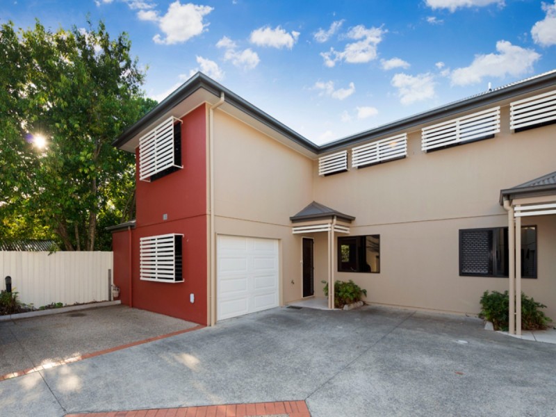 3/106 Juliette Street, Greenslopes QLD 4120
