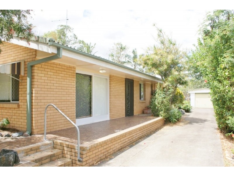 108 Marshall Road, Kenmore QLD 4069