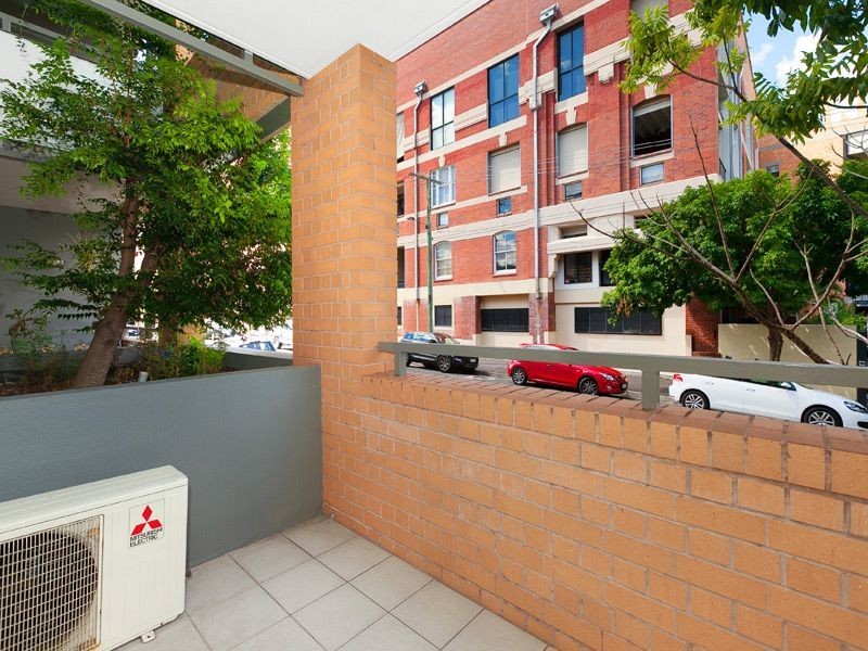 141/8 Dath Street, Teneriffe QLD 4005