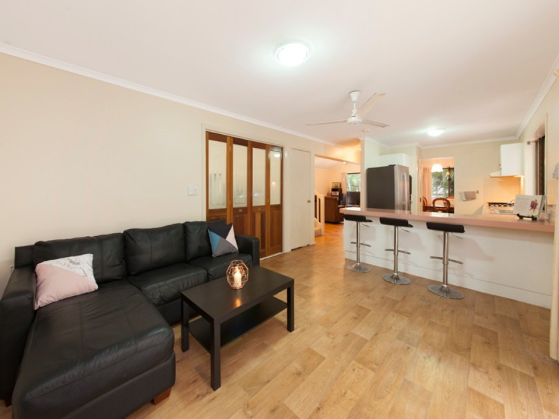 2 Jessamine Court, Kenmore QLD 4069