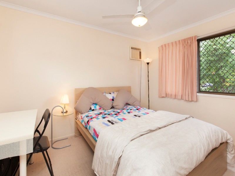2 Jessamine Court, Kenmore QLD 4069
