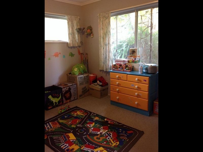 13 Larool Street, Kenmore QLD 4069