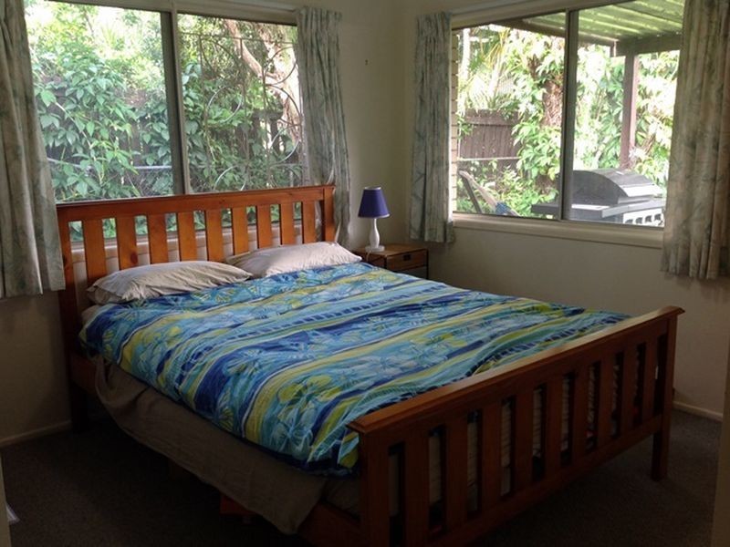 13 Larool Street, Kenmore QLD 4069