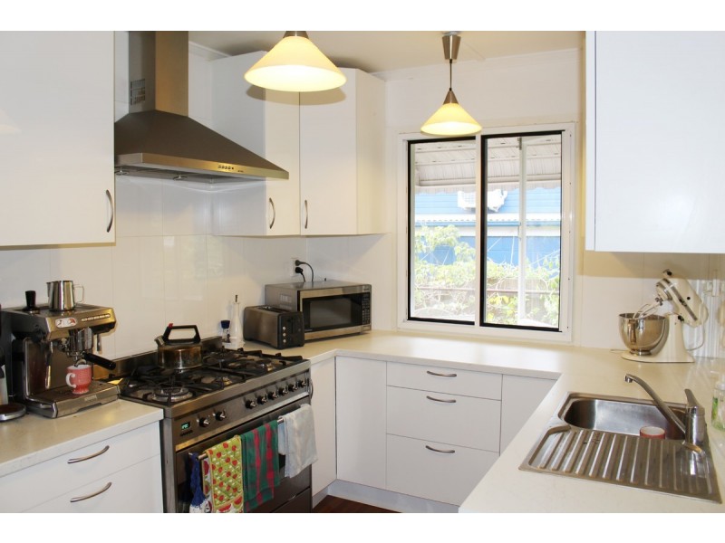 14 Aldwych Street, Stafford Heights QLD 4053