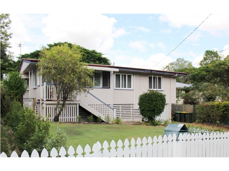 14 Aldwych Street, Stafford Heights QLD 4053