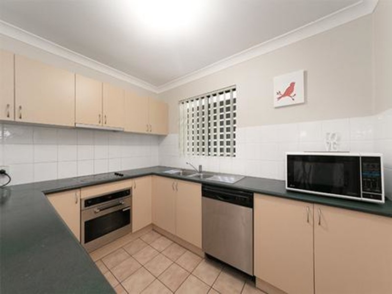 1/45 Riverview Terrace, Indooroopilly QLD 4068