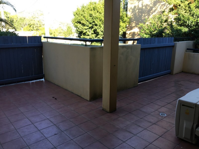 1/45 Riverview Terrace, Indooroopilly QLD 4068