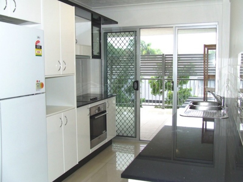 7/11 Croyden, Toowong QLD 4066