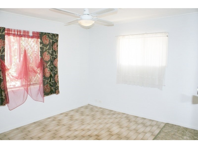 108 Marshall Road, Kenmore QLD 4069