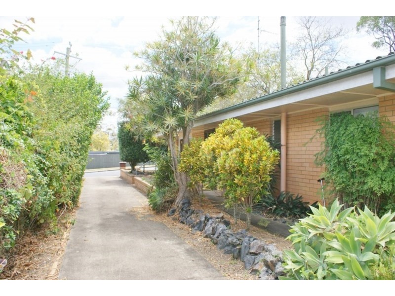 108 Marshall Road, Kenmore QLD 4069