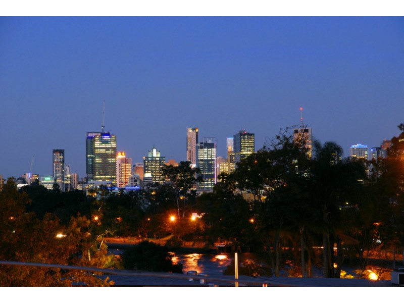 2a/15 Archer Street, Toowong QLD 4066