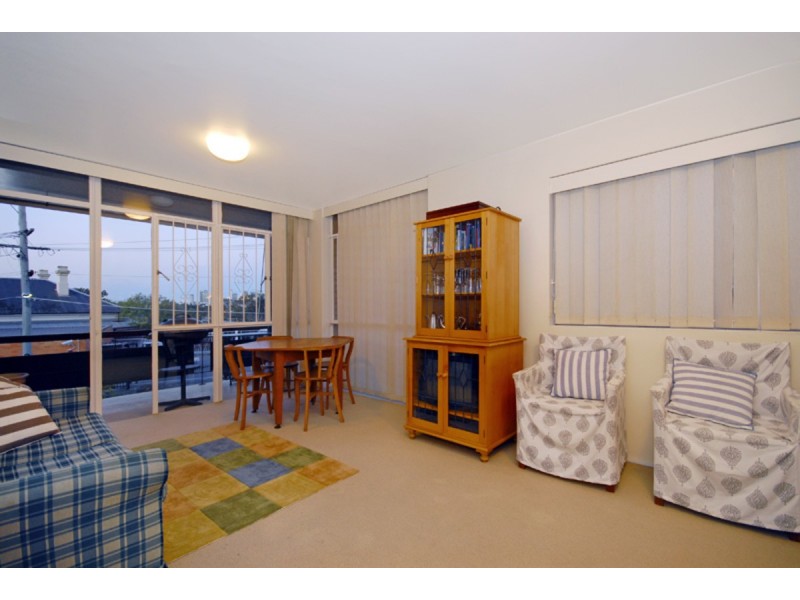 2a/15 Archer Street, Toowong QLD 4066