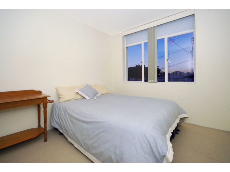 2a/15 Archer Street, Toowong QLD 4066