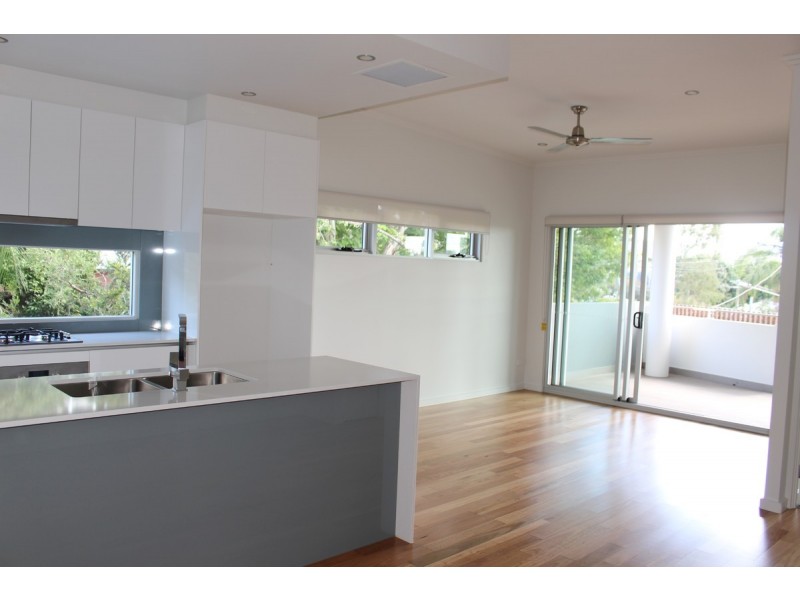 4/16 Seven Oaks Street, Taringa QLD 4068