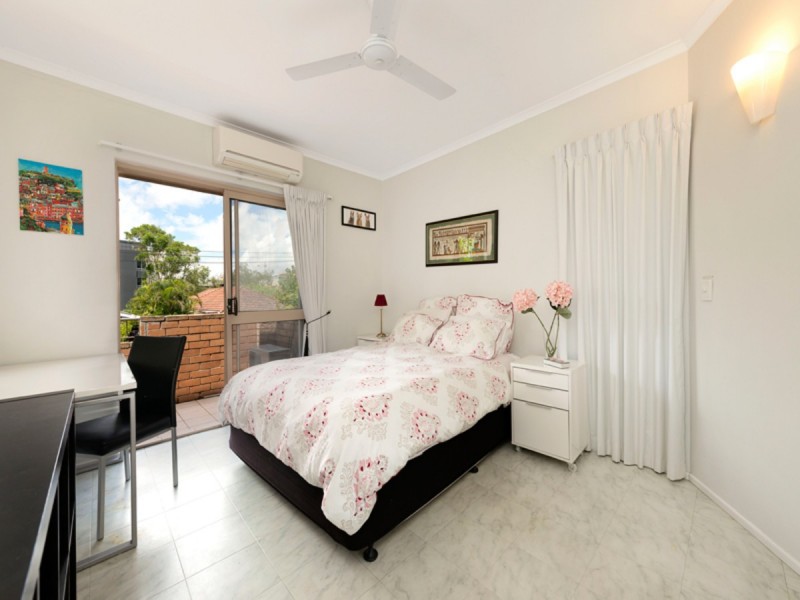 7/8 Carr Street, St Lucia QLD 4067